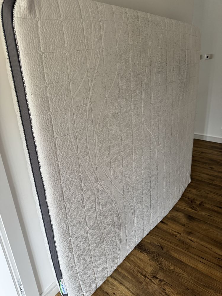 Materac hilding 160x200