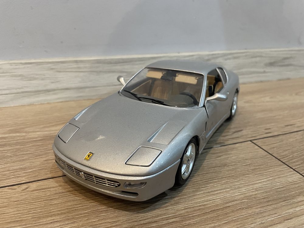 153. Model Ferrari 456GT 1:18 BBurago Burago (nie maisto welly)