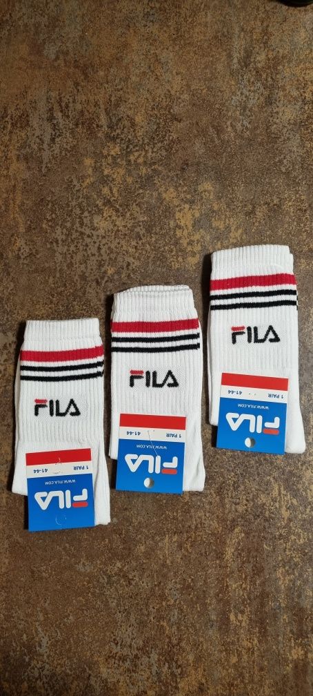 DŁUGI SKARPETKI FILA r. 41-44. Unisex. 3 pary.