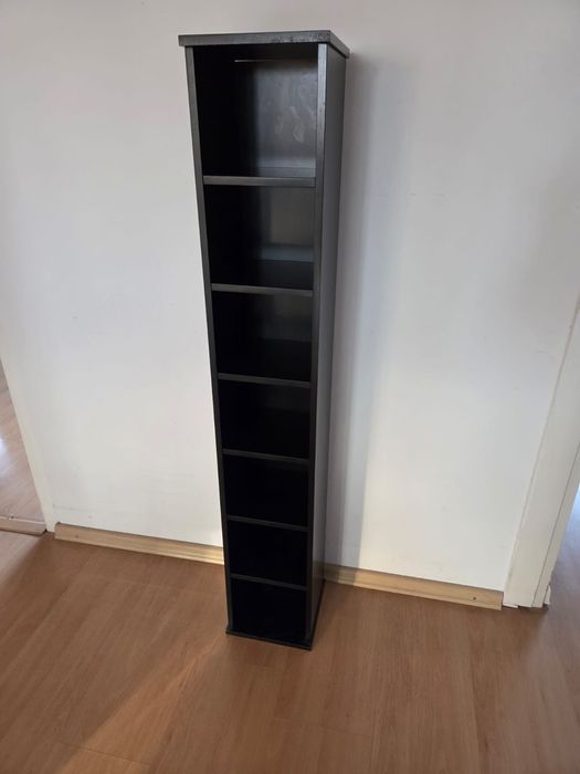 Regał na płyty CD