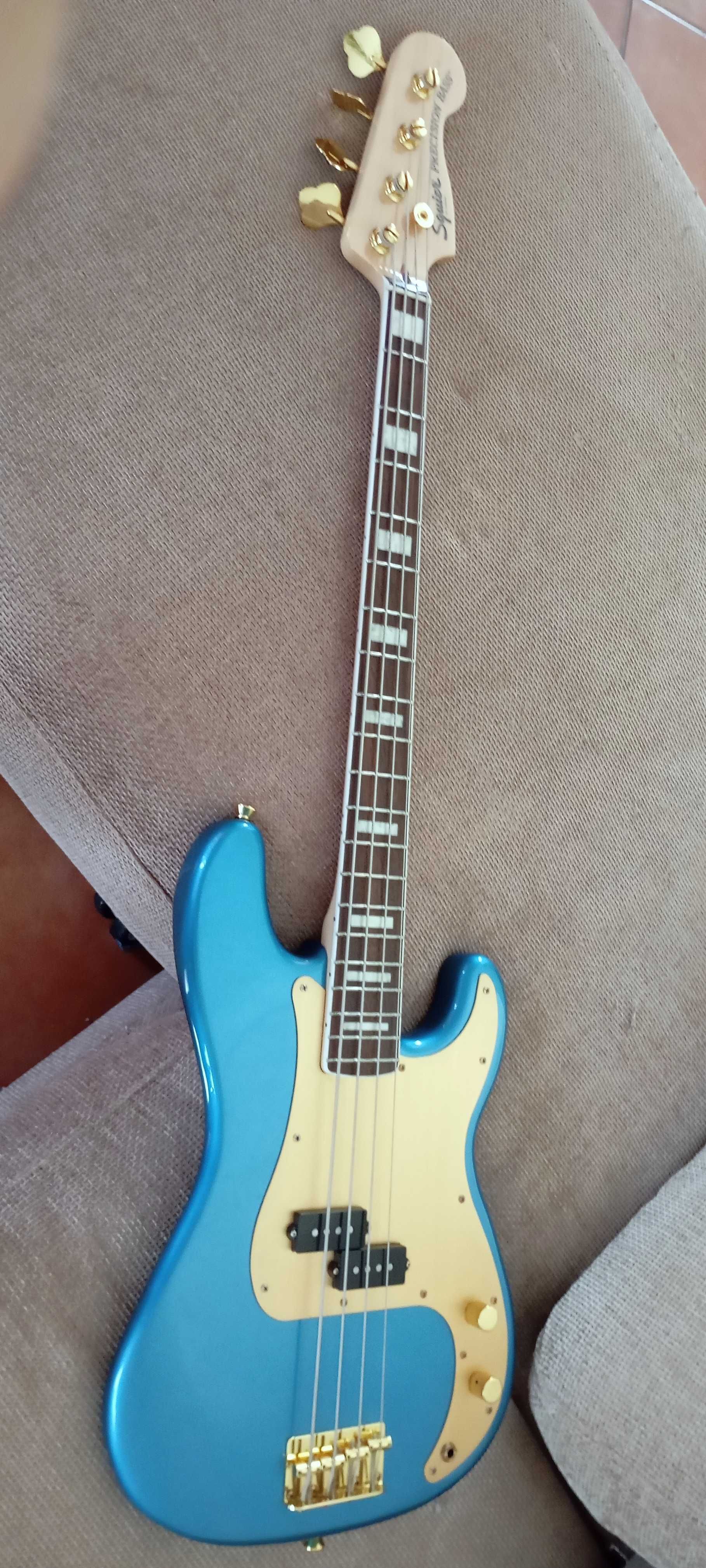 Squier P Bass Gold aniversário 40 anos