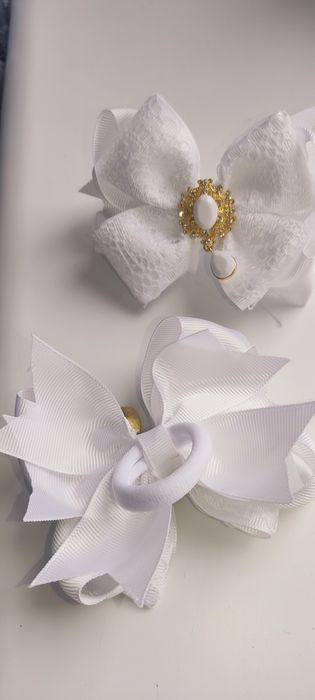 Білі бантики ручної роботи.Пишні бантики, на гумці,на заколці Шкільні