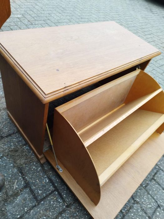 Dębowa szafka na buty