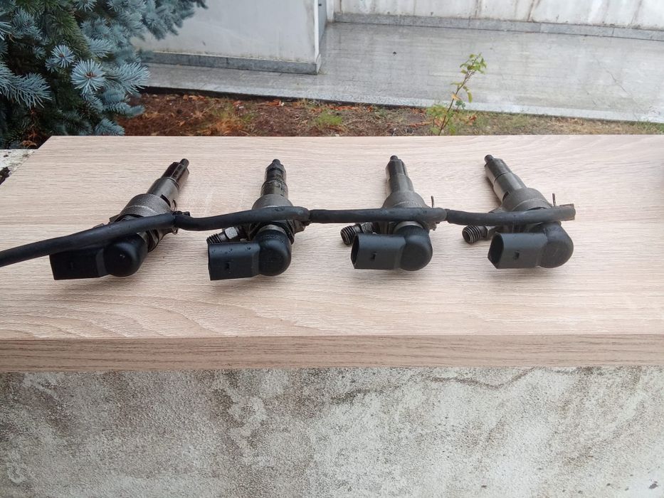 Vendo injetores e bomba de gasóleo