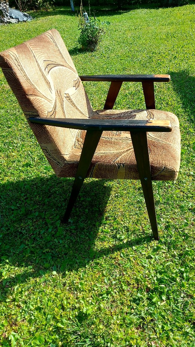 Stary stylowy fotel prl lisek