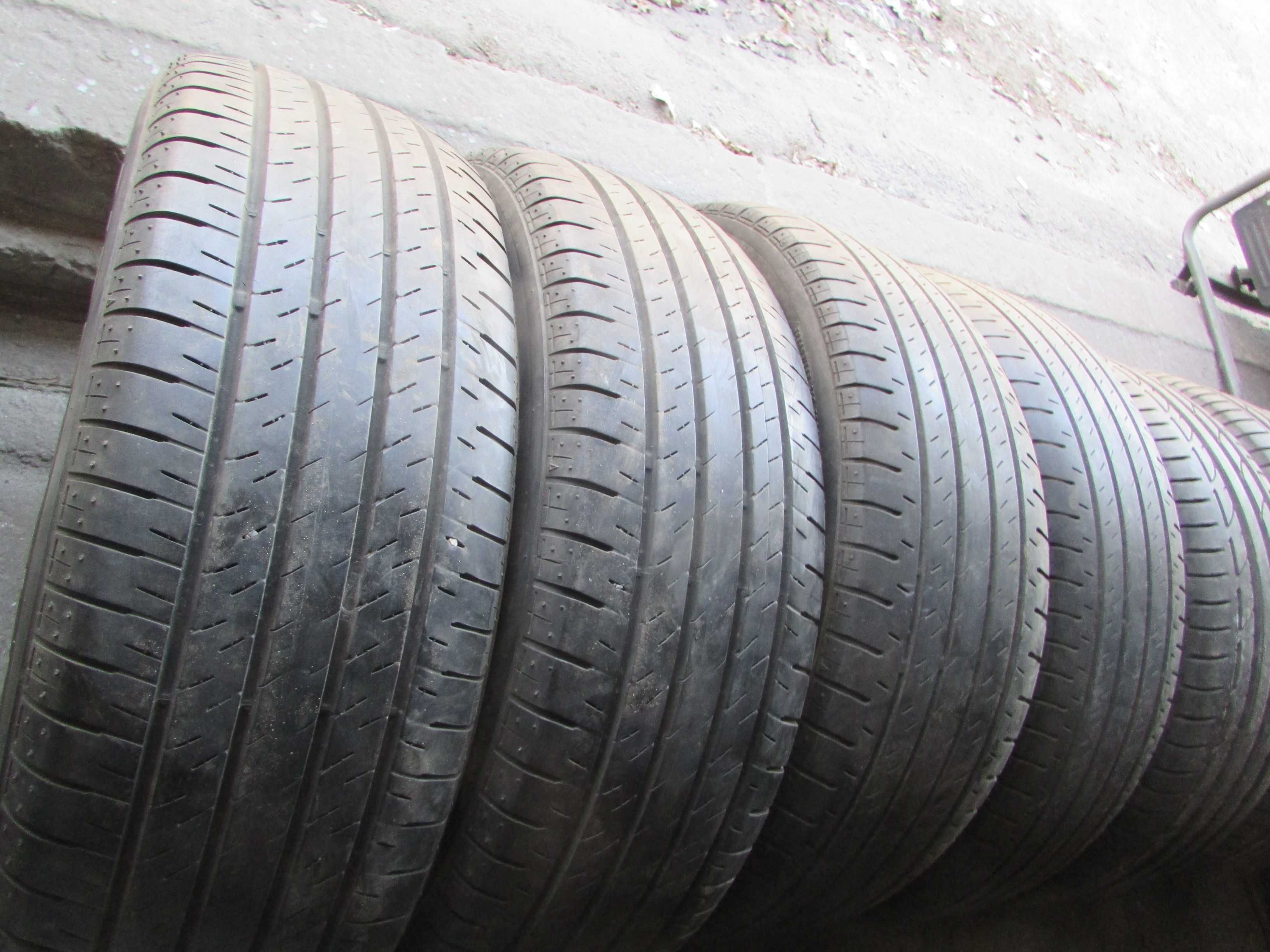 225/60/R18 Bridgestone Dueler H\L 33 комплект літньої резини