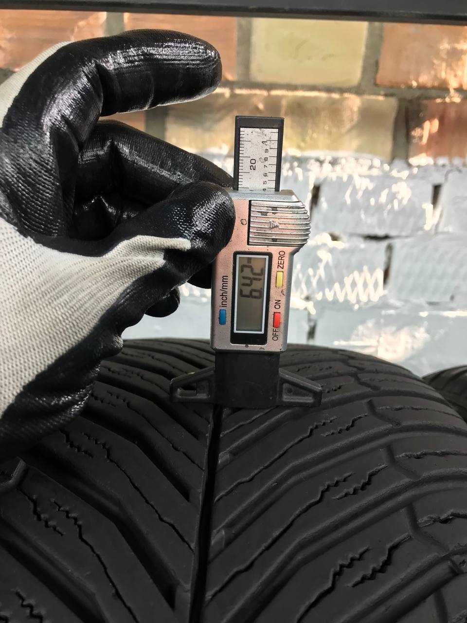 Зимові шини б/у 245/45 R19 Hankook FlexClimate (7853)