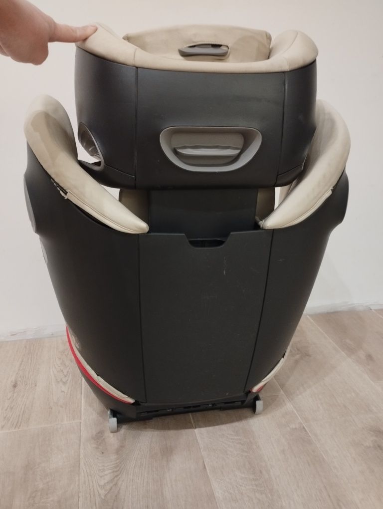 Автокрісло Cybex Solution