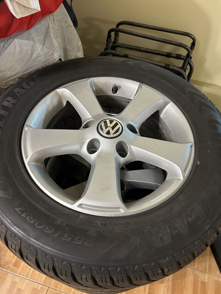 Диски з шинами Volkswagen Touareg 5*130R17