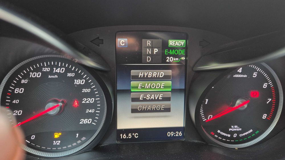 Mercedes C350e Plug in Station Carrinha