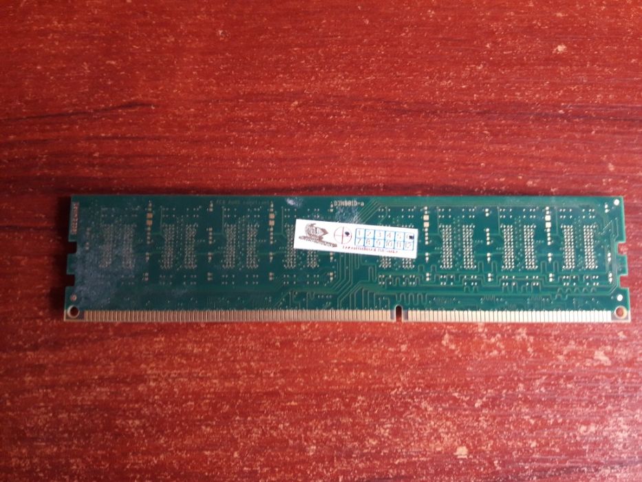 Оперативная память DDR3 4096Mb PC3-10600 Micron