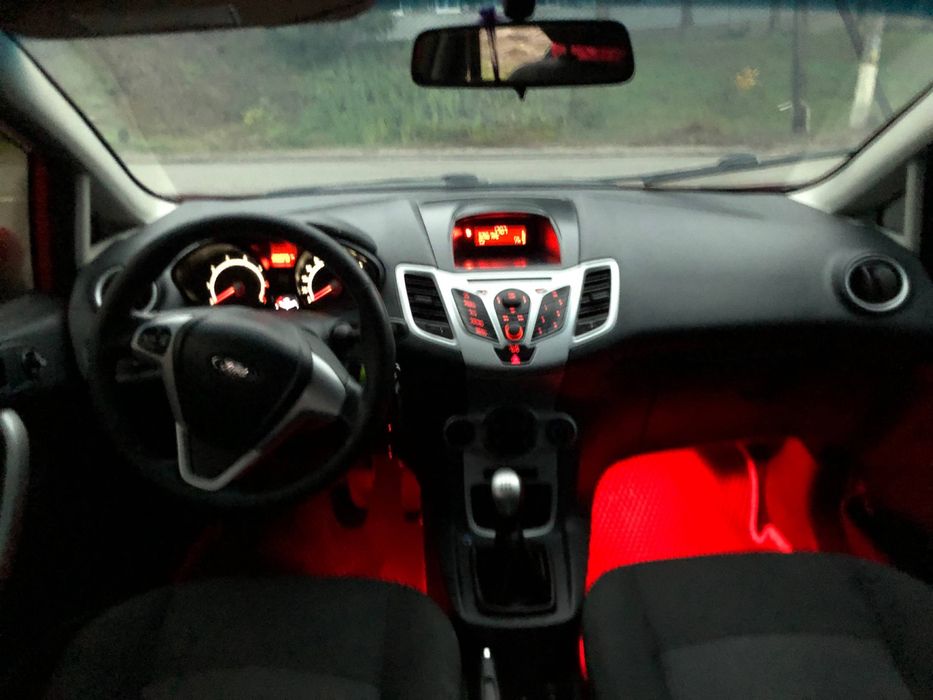 Продам Ford Fiesta,