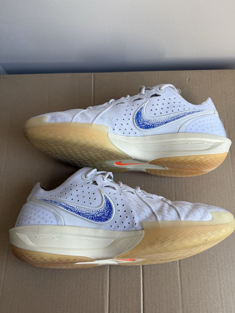 Buty do koszykówki / siatkówki Nike GT Cut 3