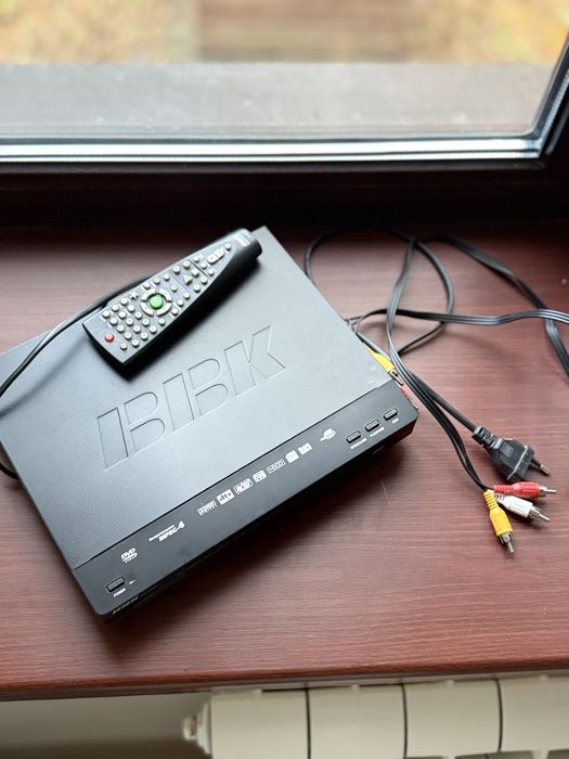 BBK dvd програвач з караоке плеєр