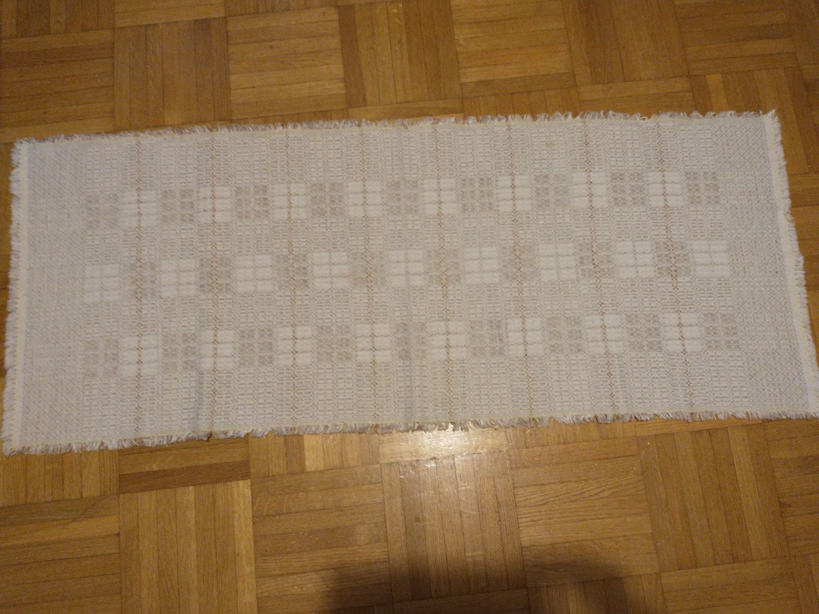 Bieżnik na stół.