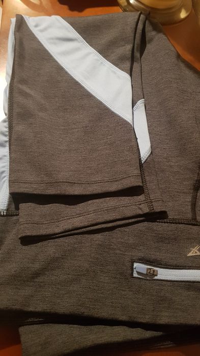 Leggings treino/ caminhada 2 pares tamanho L/XL