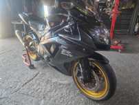 Suzuki GSXR 750 ano 2010