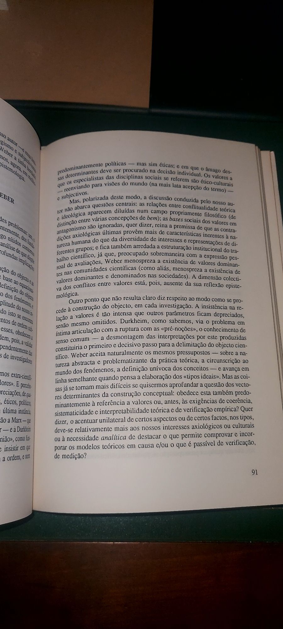 Entre a Razão e o Sentido