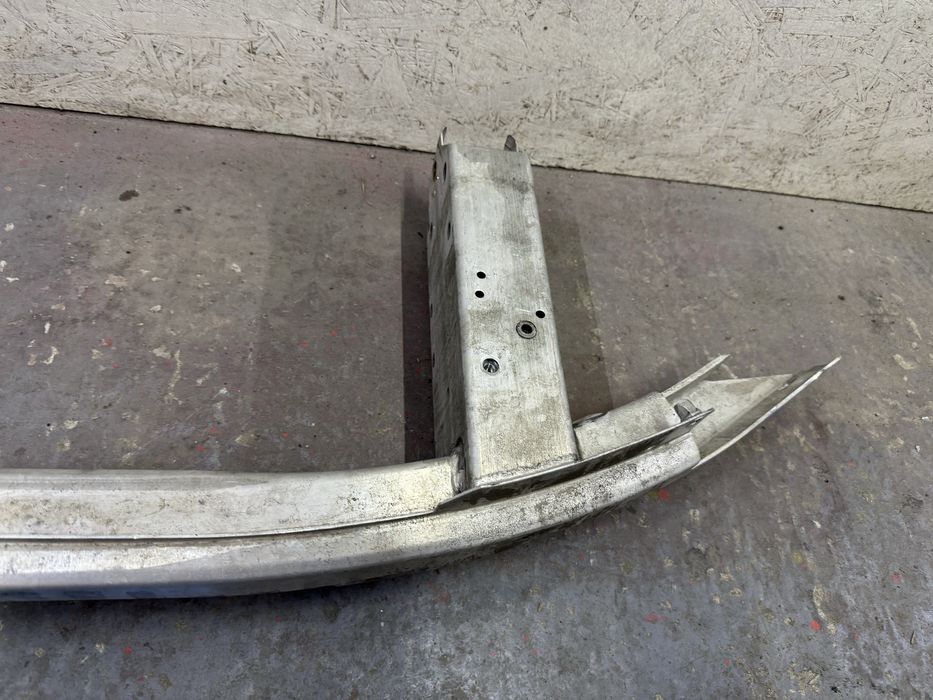 Передній підсилювач кузова БМВ G30 G32 USA B48 B58 Передний усилитель