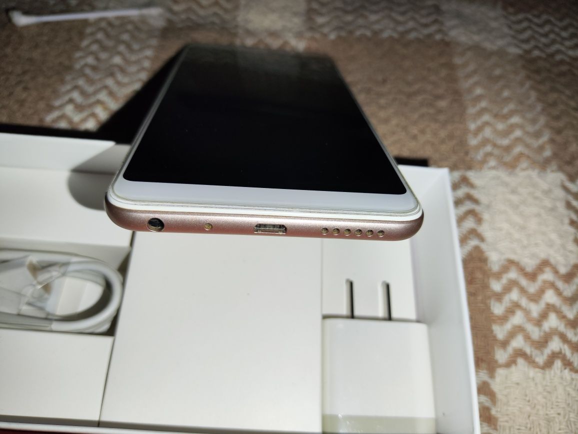 Xiaomi Redmi note 5 идеальное состояние