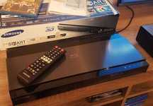 Odtwarzacz Blu-ray Samsung  DVD CD compact disc