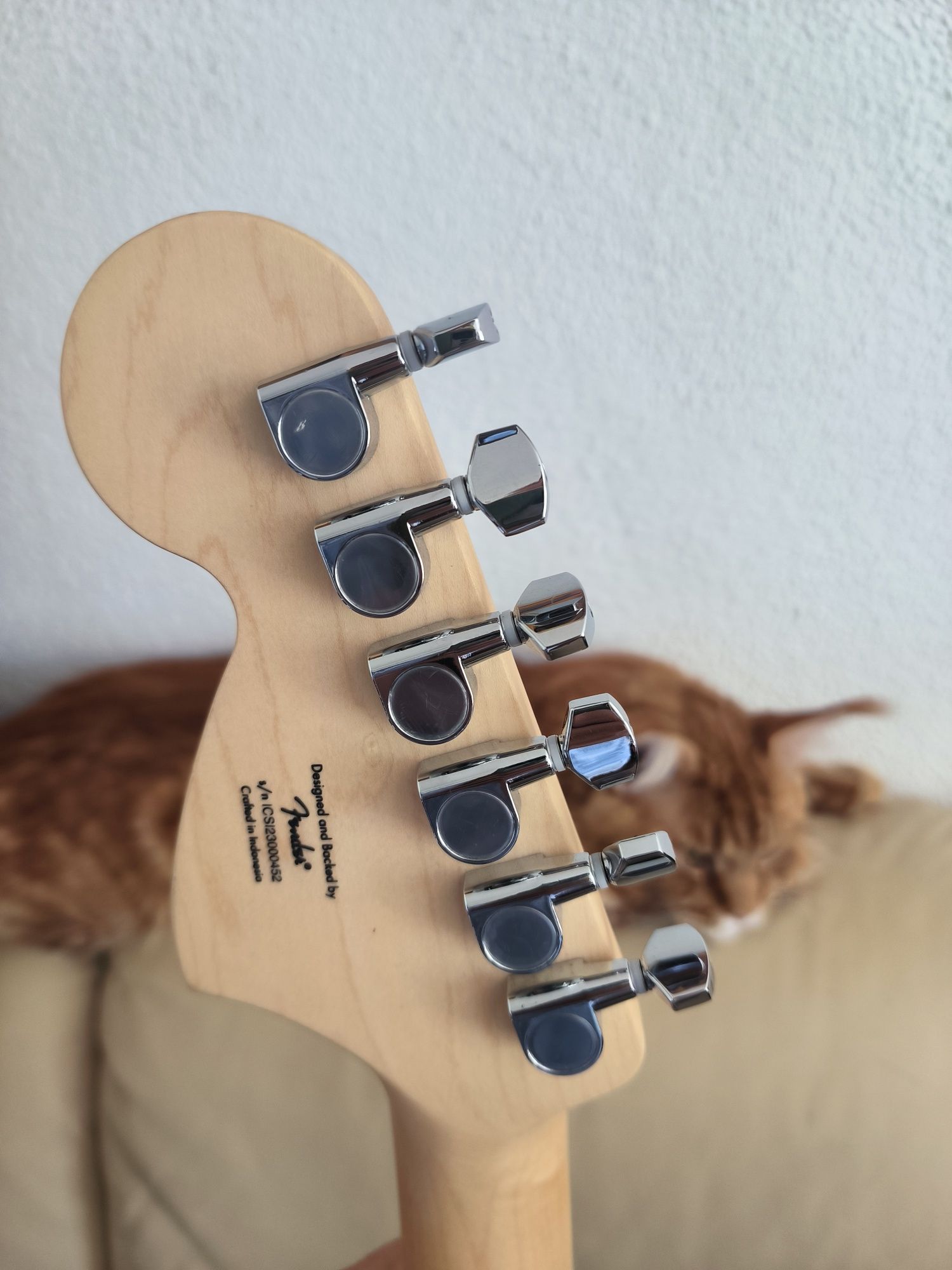 Squier Affinity Stratocaster HSS Pack, Lake Placid Blue