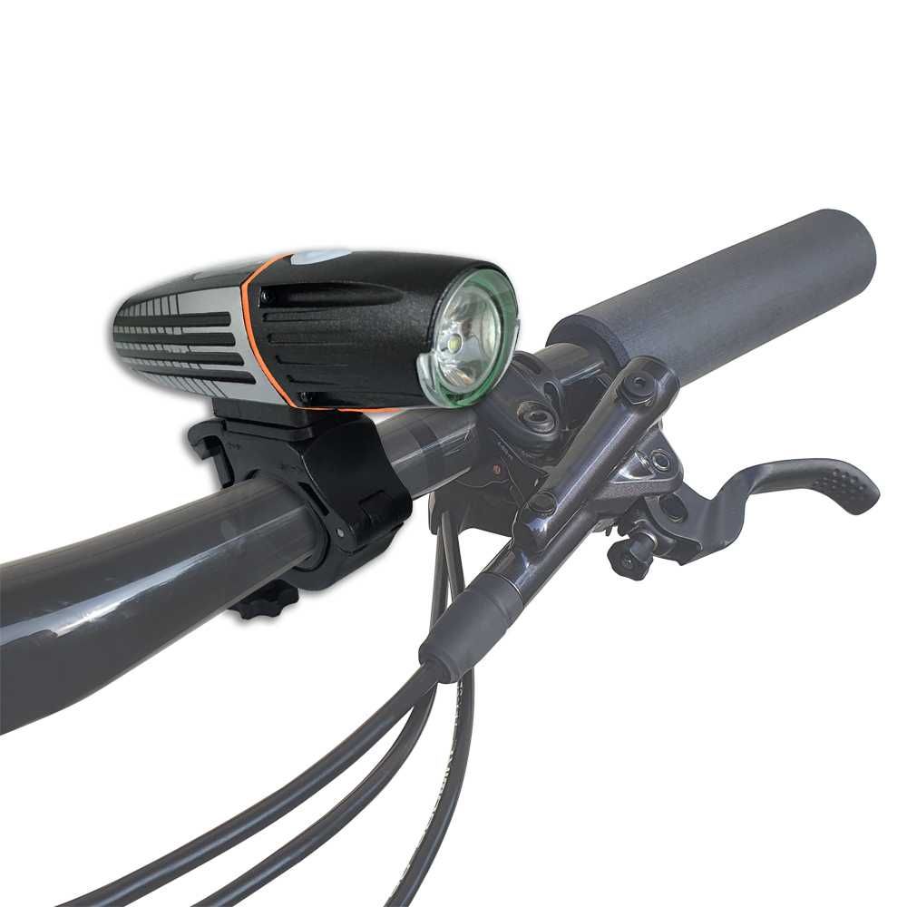 Nowa lampka rowerowa LED na przód ANDROMEDA PRO 2000 LX
