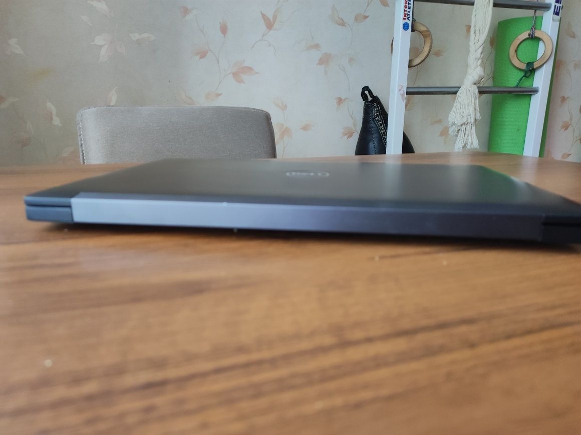 Ноутбук Dell 7480