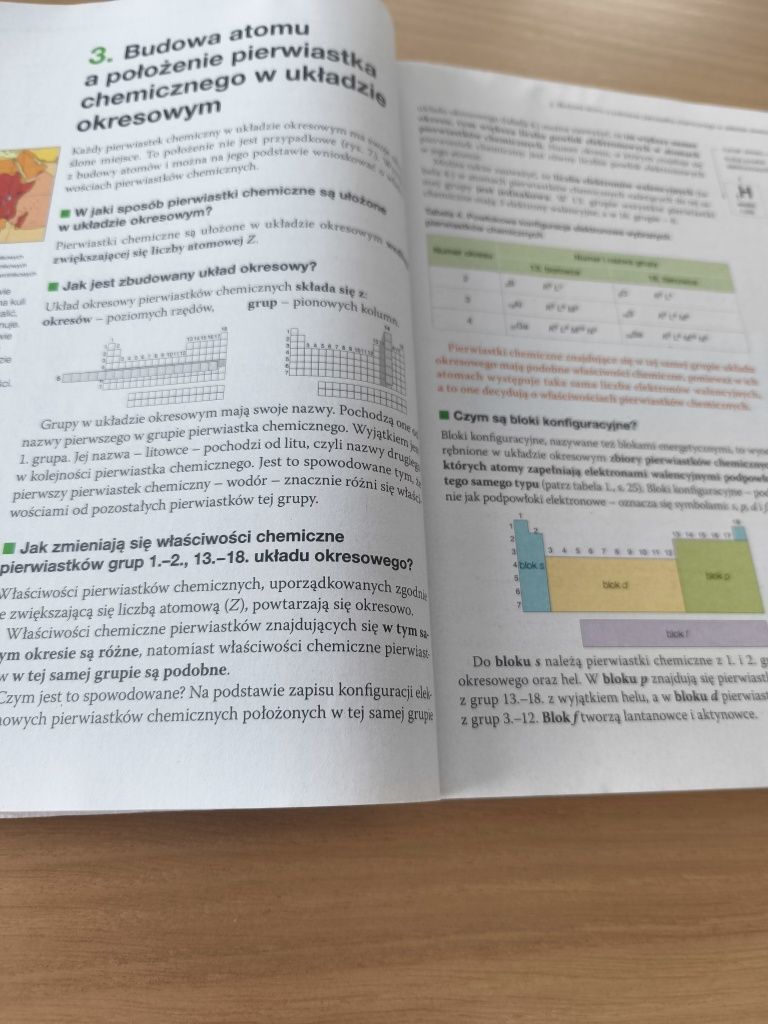 Podręcznik dla liceum i technikum Chemia 1