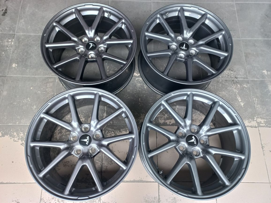 Диски r18 5×114,3 et40 Tesla