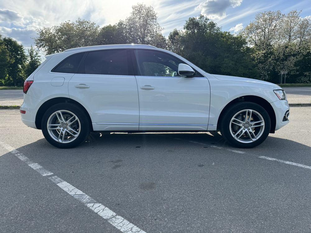 Audi Q5 Premium Plus