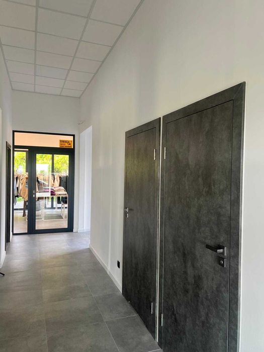 Wynajme lokale usługowe , duzy parking , nowy pasaż , przy drodze 776