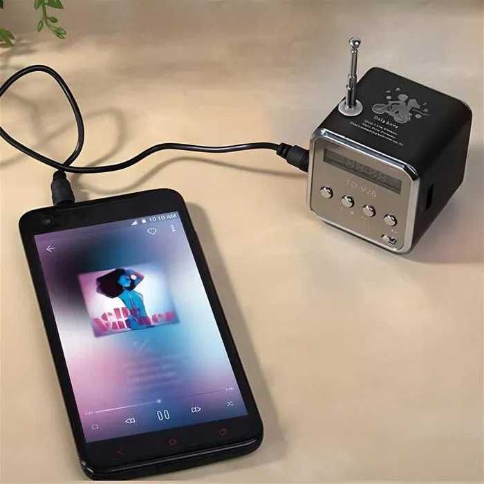 Głośnik bezprzewodowy mini z radiem
