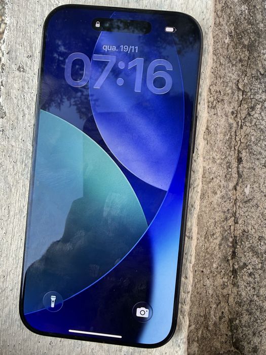 iPhone 17 air novo (0 ciclos de bateria)