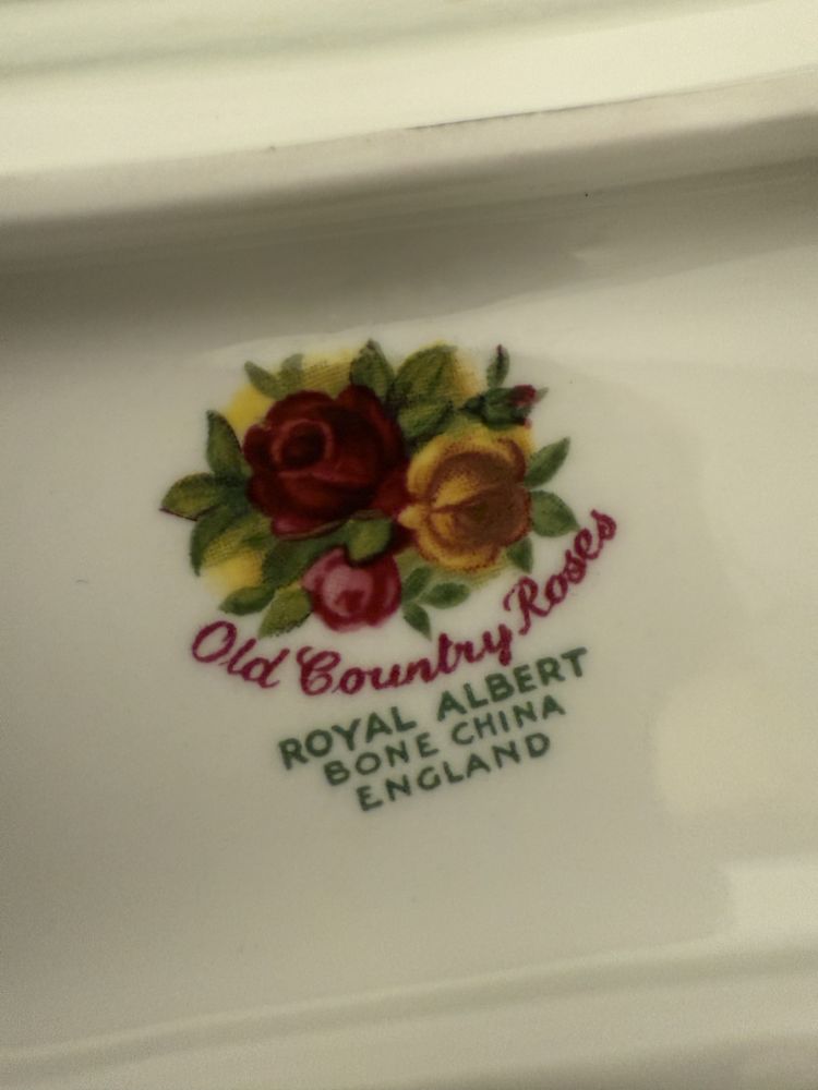 Podstawka paterka popielnica Royal Albert