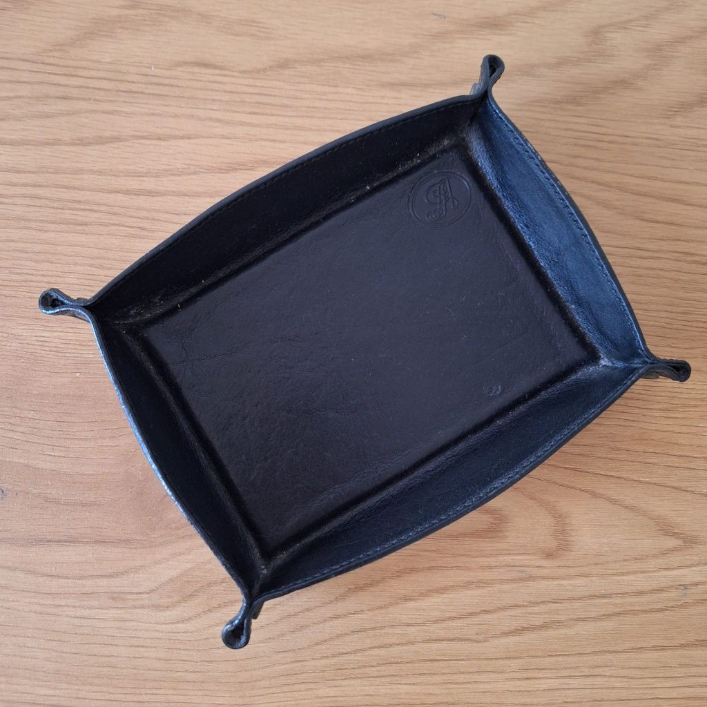 Despeja bolsos em pele
