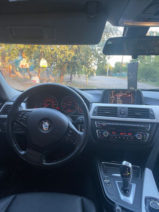 BMW f30 2013 xDrive
