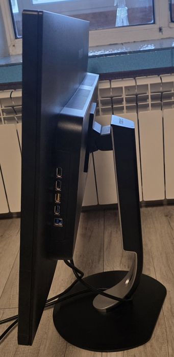 Монітор 32" Philips BDM3270QP