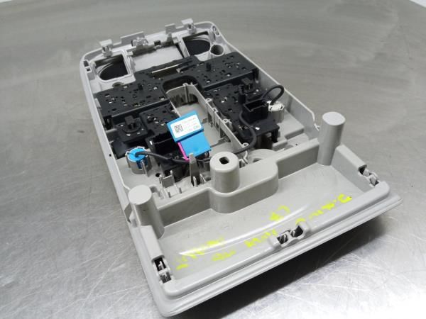 Plafonier frente AUDI A6 Avant (4G5, 4GD, C7)