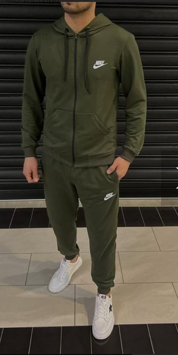 Fatos de treino unixeso do S ao XXI