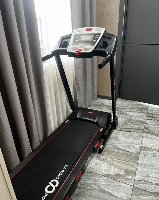 Бігова доріжка електрична