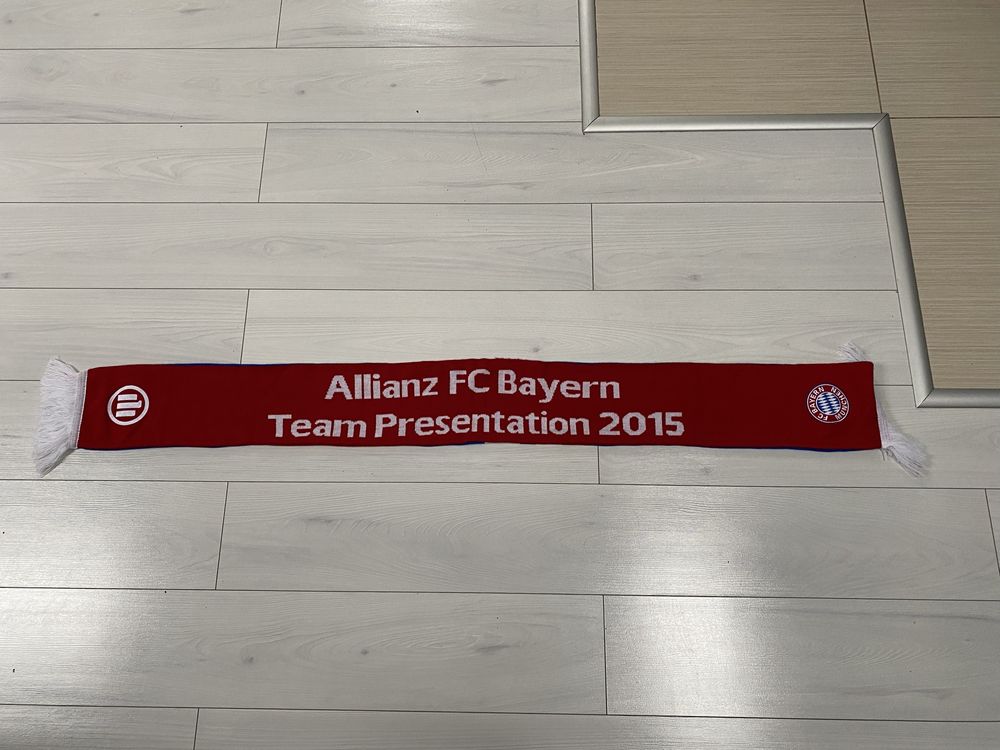 Szalik Bayern Monachium