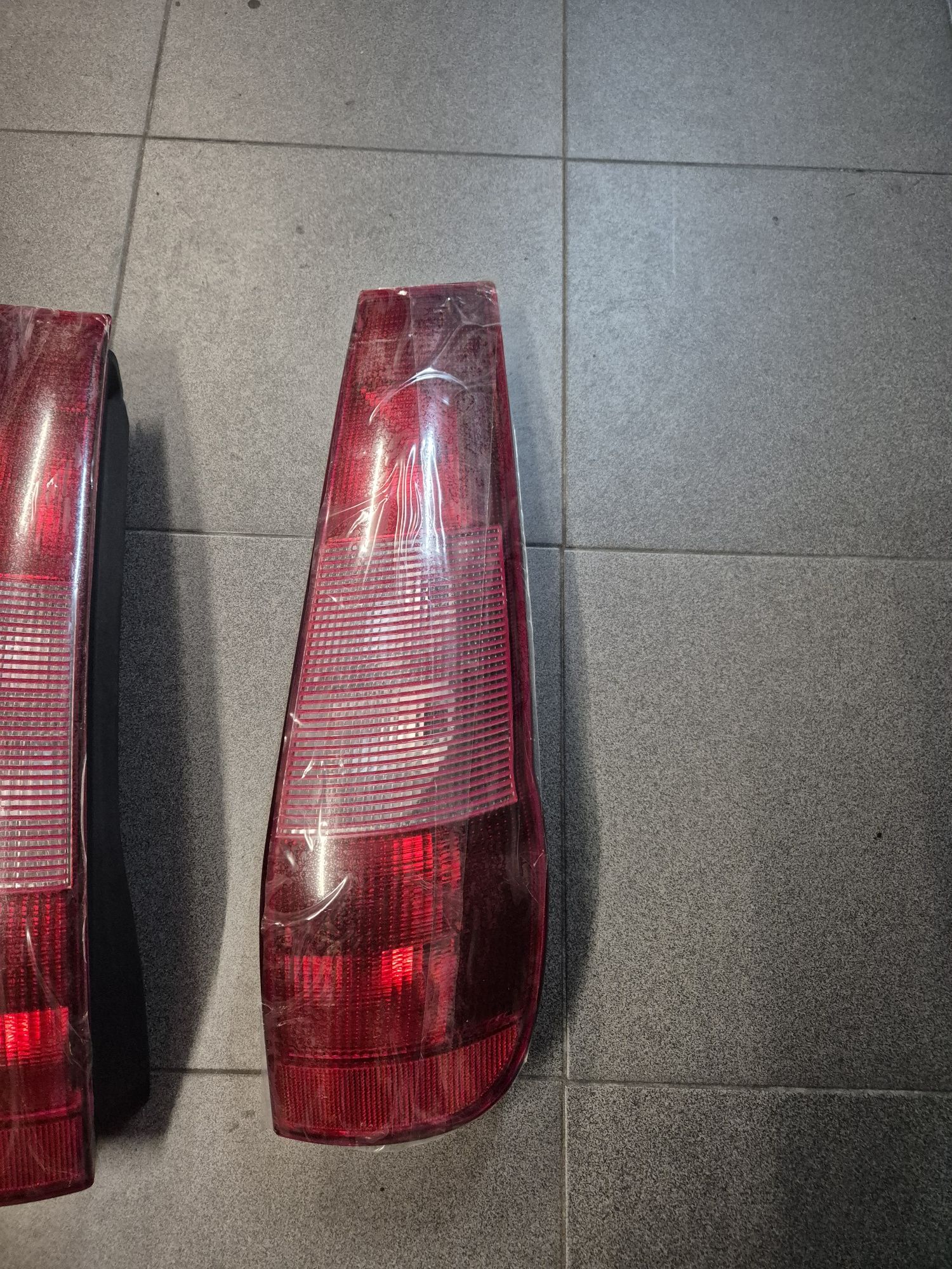Farolins Trás novos Fiat Punto Mk1 1993
