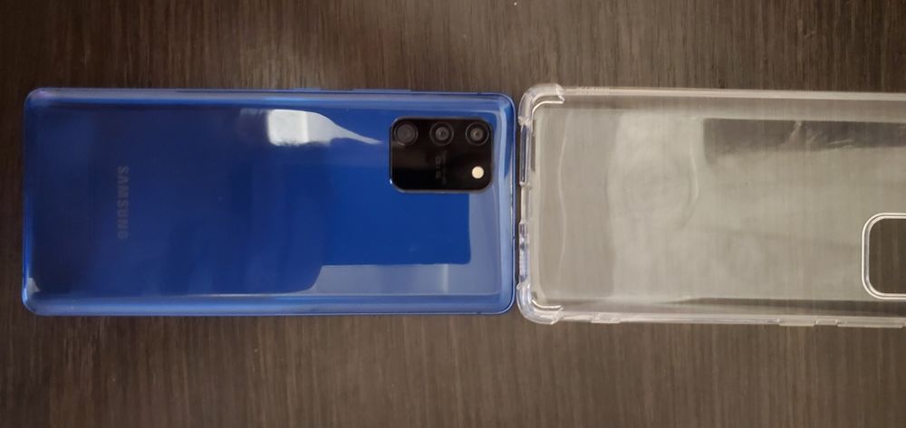 Телефон Samsung s 10 life 6/128