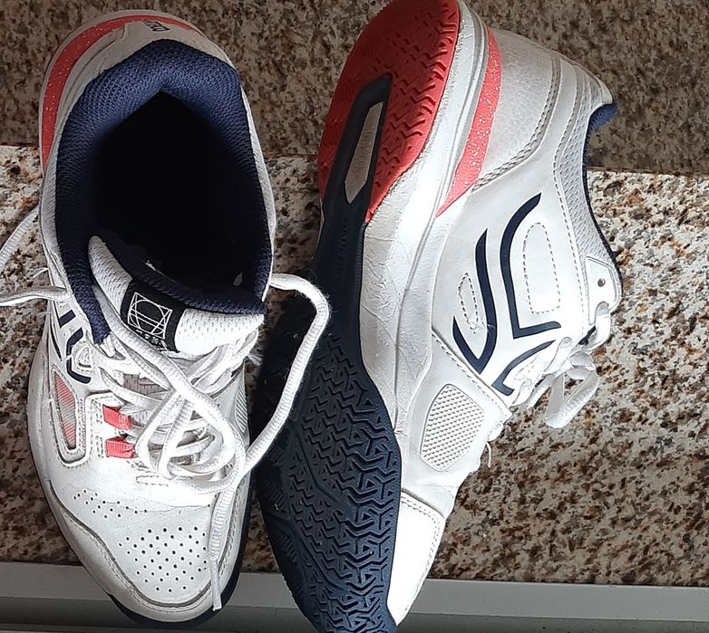 Sapatilhas Artengo, cabedal.