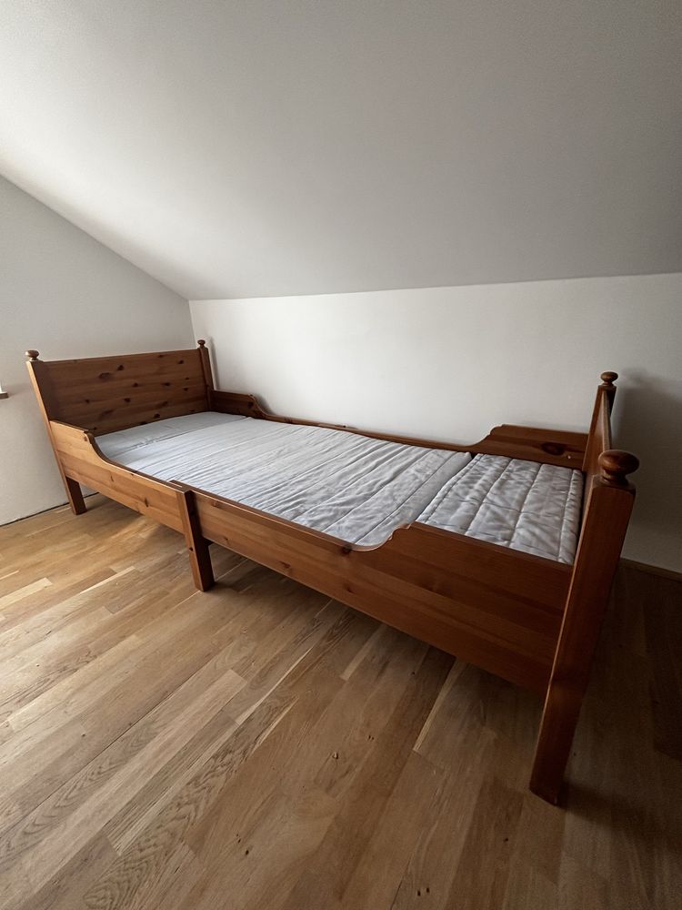 Łóżko drewniane Ikea rosuwane rośnie z dzieckiem 80x200