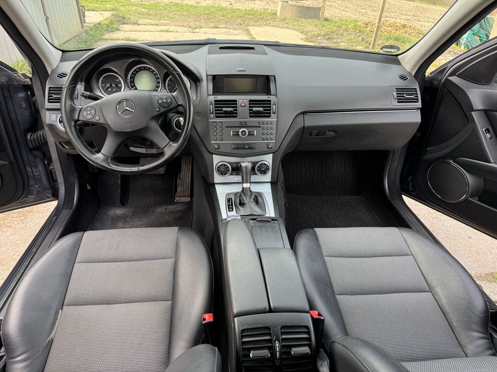 Mercedes W204 1.8CGi Automat Avantgarde