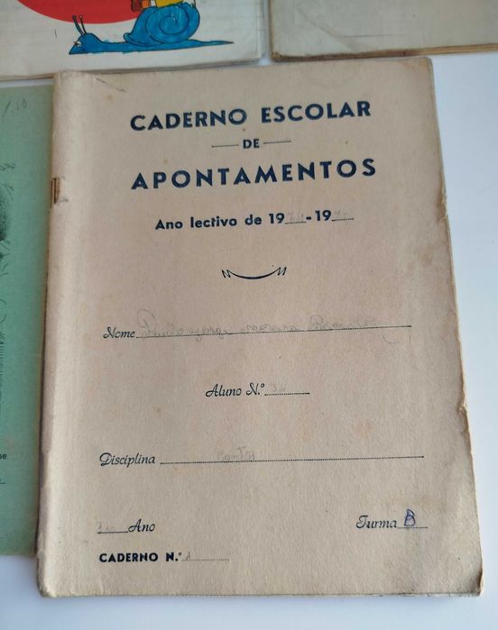Cadernos Escolares Antigos