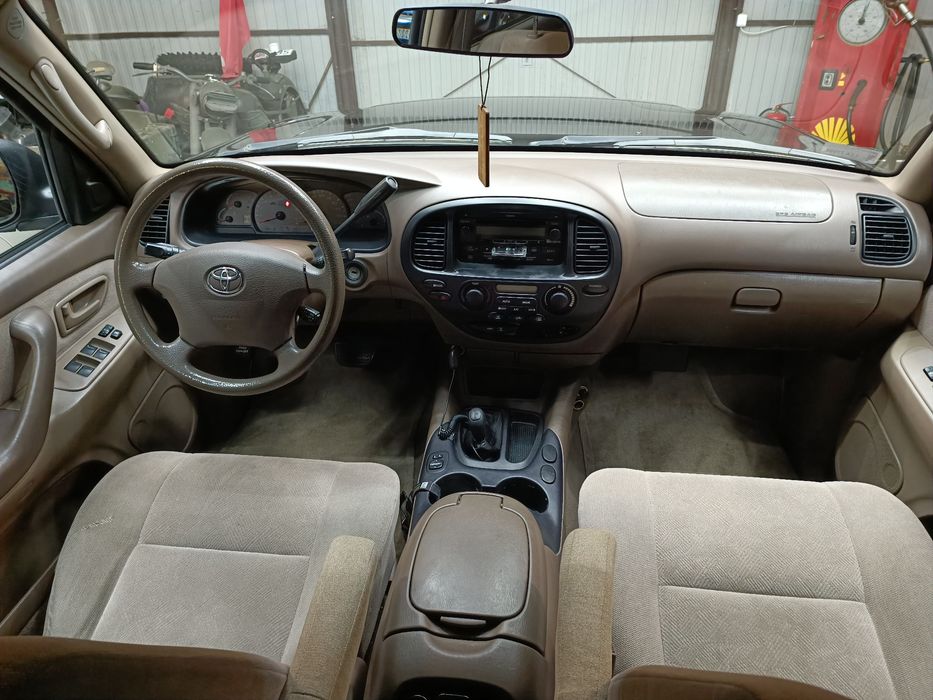Toyota Sequoia 4.7 V8 4x4 (nie Land Cruiser)