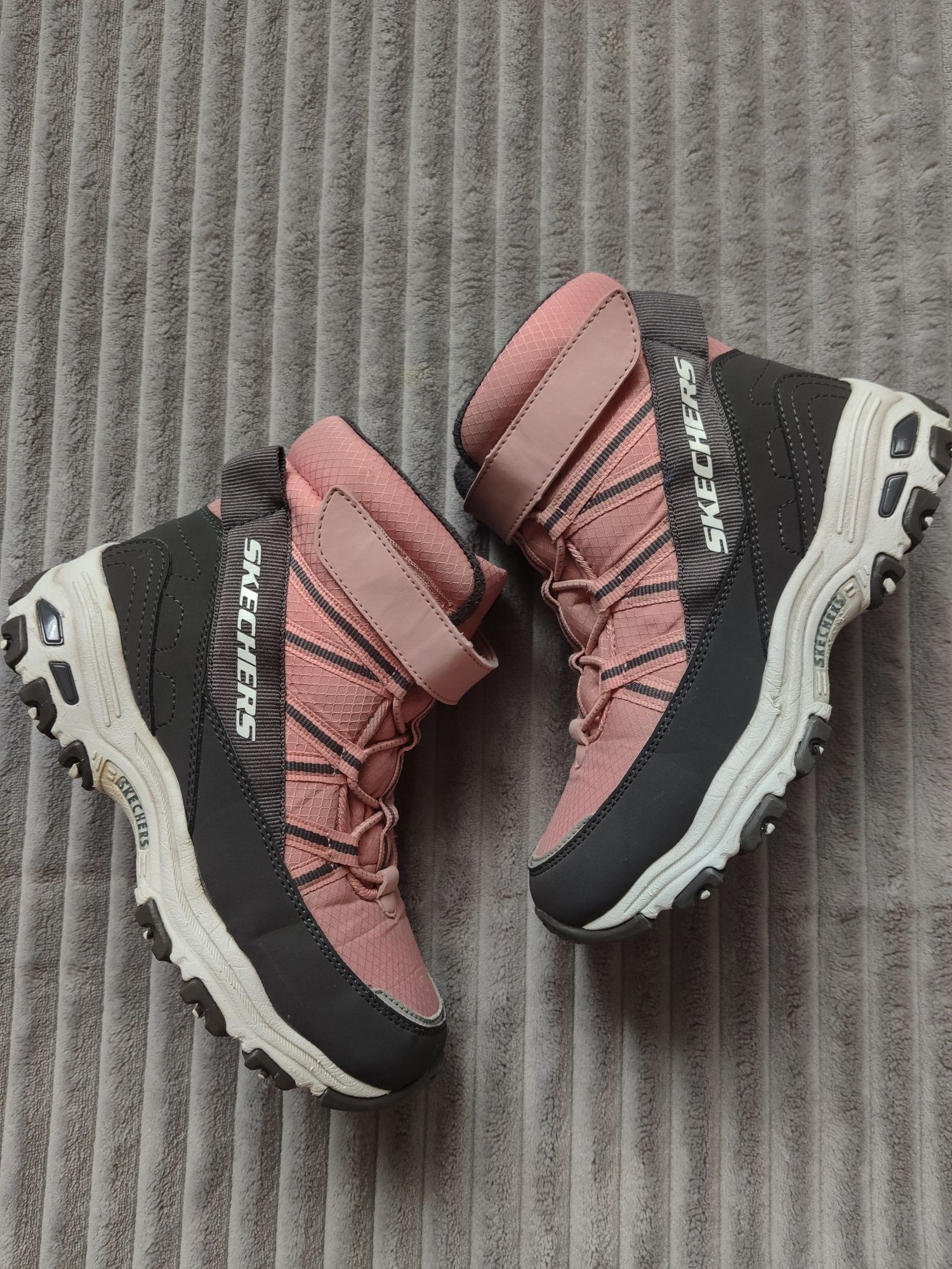 Ботинки сапоги Skechers 30 размер!